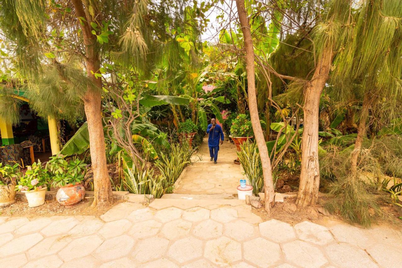 סאלי פורטודל Auberge Africa Thiossane מראה חיצוני תמונה