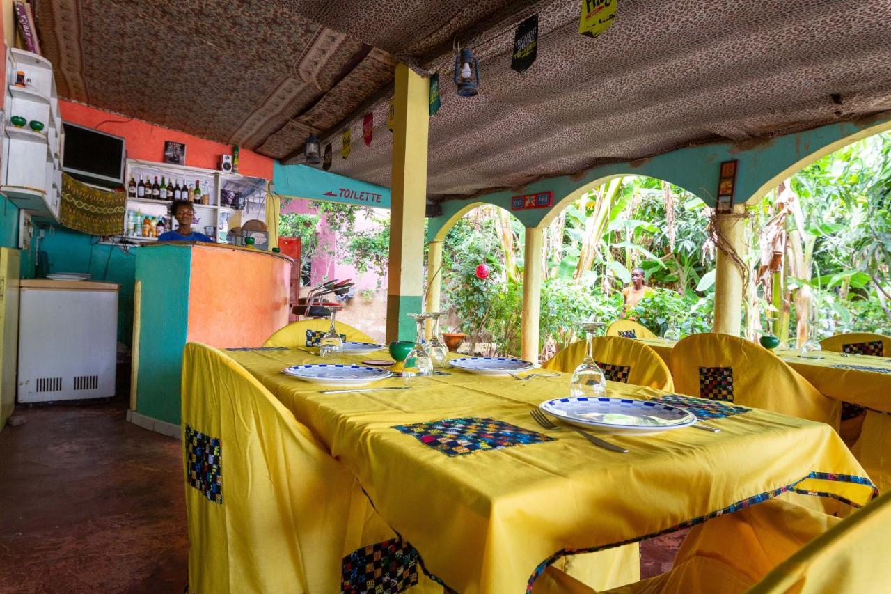 סאלי פורטודל Auberge Africa Thiossane מראה חיצוני תמונה