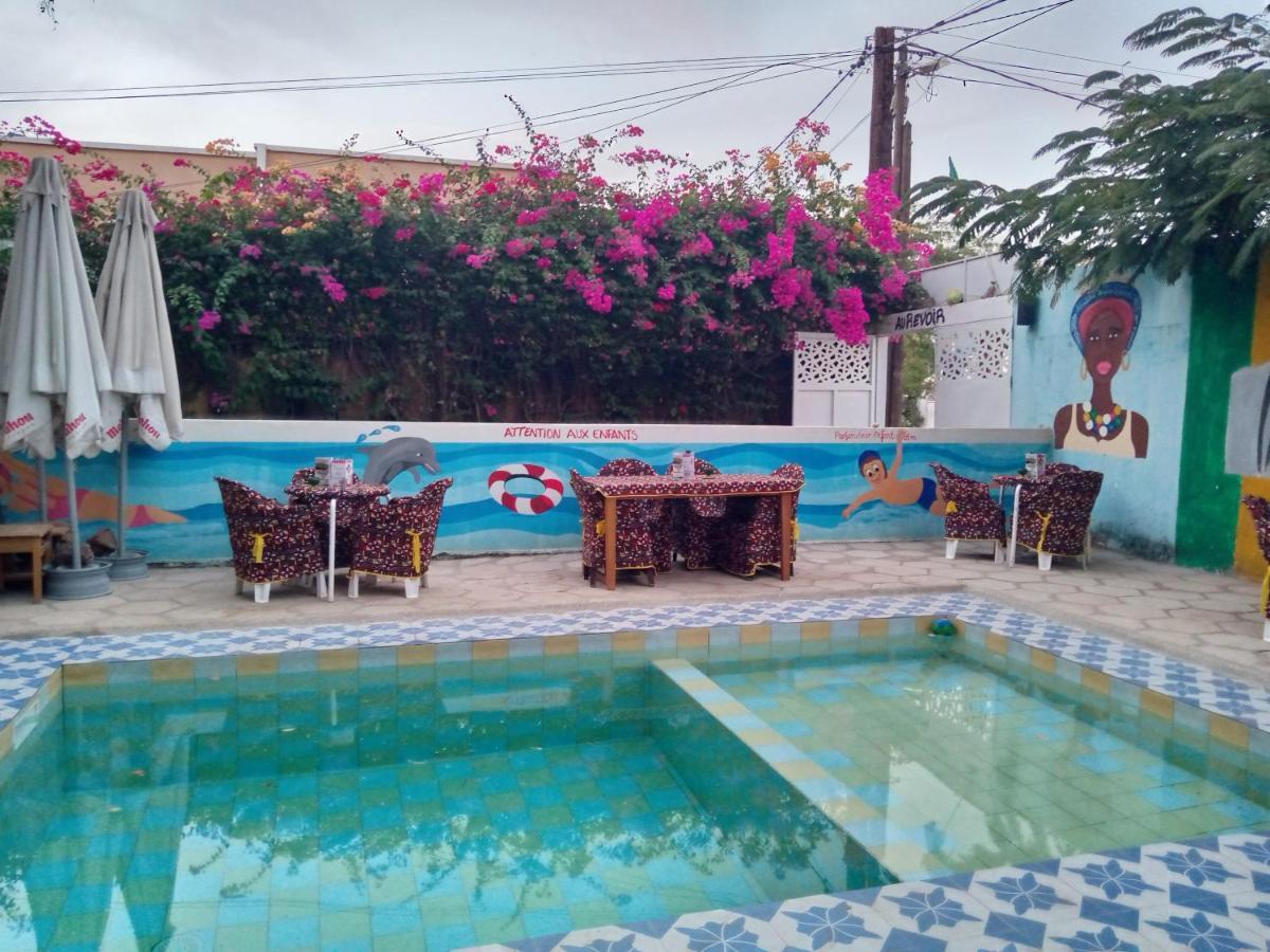 סאלי פורטודל Auberge Africa Thiossane מראה חיצוני תמונה